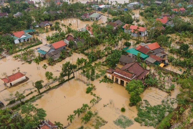 Vietnam Dilanda Banjir, 90 Maut_fororder_1603079214120_604_750x500