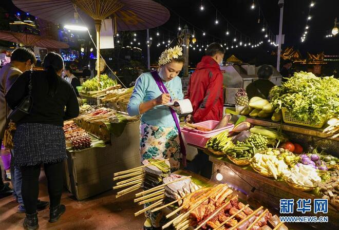 Pasar Malam Yunnan Tarik Kedatangan Pelancong_fororder_jh2