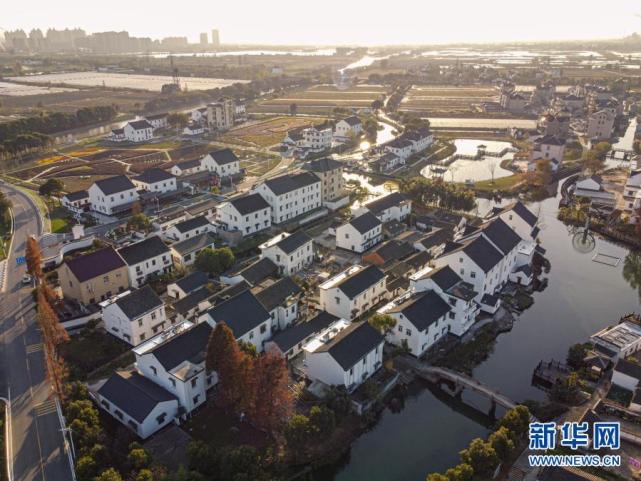گزارش ویژه «چین زیبا و توسعه سبز»: درک زیبایی چین در محله آغاز حرکت قایق سرخ_fororder_1243532756