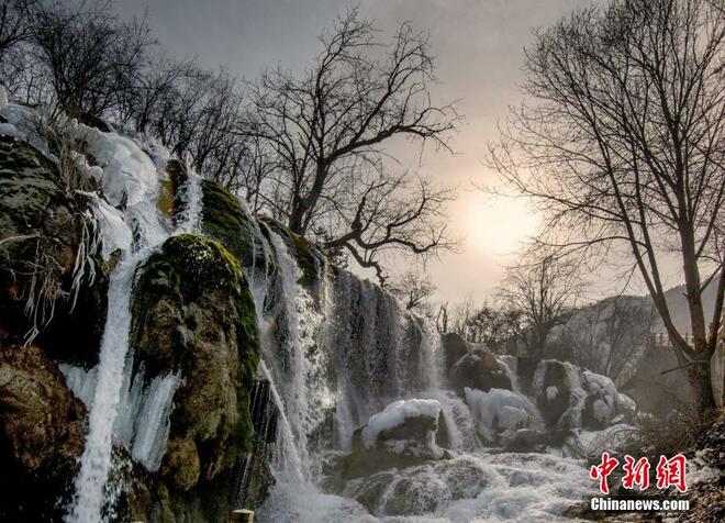 Indahnya Jiuzhaigou pada Musim Sejuk_fororder_7ccaebdc0d3b4de79a97ebe6488391d1