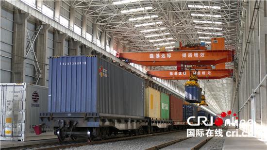 عبور 1500 قطار چین-اروپا از بندر آلشانکو شین جیانگ ظرف 98 روز_fororder_src=http___www.chcare.com_wp-content_uploads_2020_05_20171001100404_db96f7d59c77065971d8915887491273_18.jpeg&refer=http___www.chcare