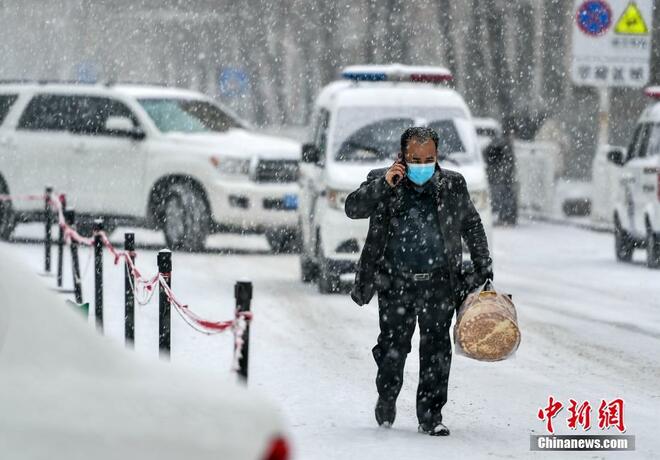 Cuaca Sejuk Landa Wilayah Xinjiang_fororder_hanchao2