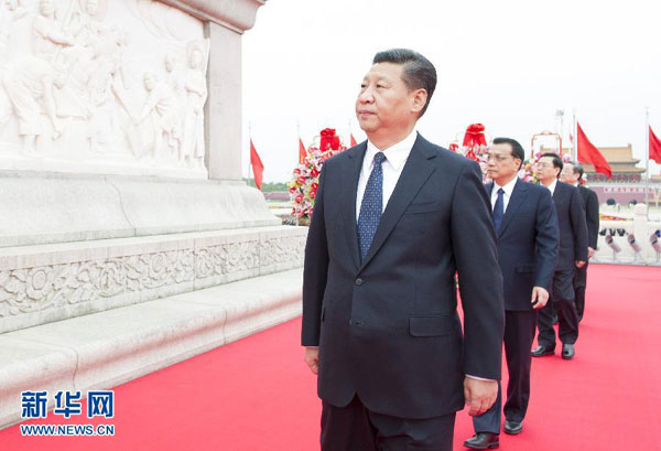 Bersama Presiden Xi, Kenang Jasa Pahlawan