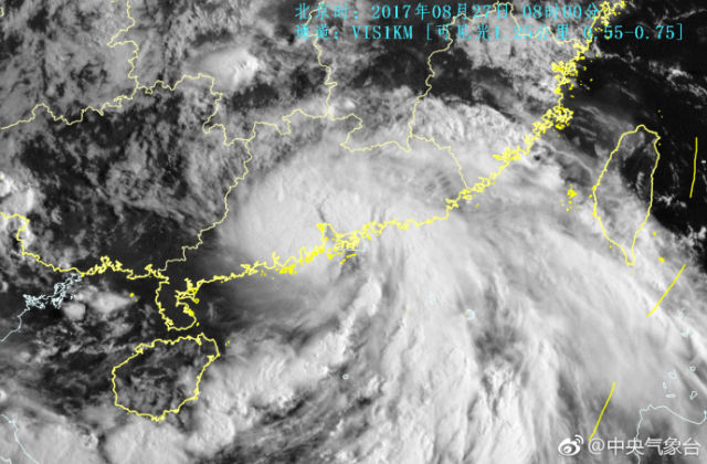 Typhoon Pakhar made landfall in the city of Taishan in Guangdong Province at 9am on Sunday, August 27, 2017. [Photo: cma.gov.cn]