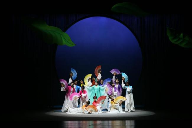 A children's play "The Flower God" premiered in Beijing on October 1, 2017. [Photo provided to China Plus]