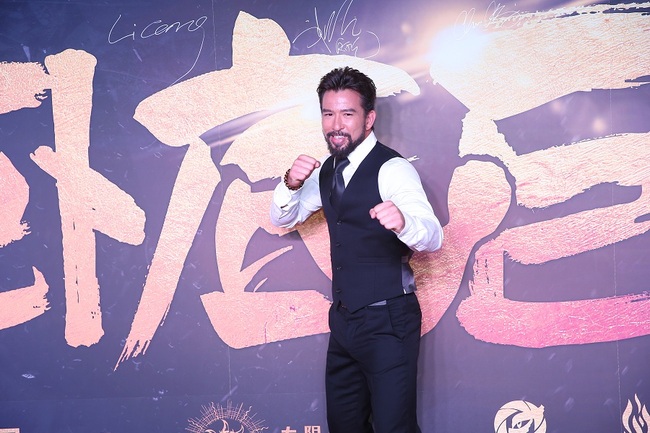 American Actor Chris Collins joins a promotional event held in Beijing on Oct 18, 2017 for their upcoming movie "Keep Calm and Be A Superstar."[Photo: China Plus]