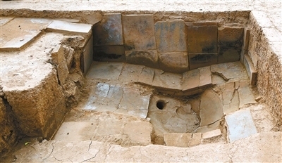 西安发现两千多年前豪华浴室 2,000-year-old luxury baths discovered in NE China