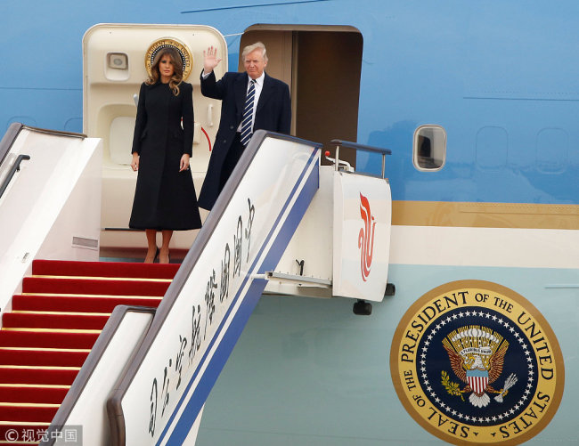 U.S. President Donald Trump and first lady Melania arrive on Air Force One at Beijing, China, November 8, 2017.[Photo: VCG]