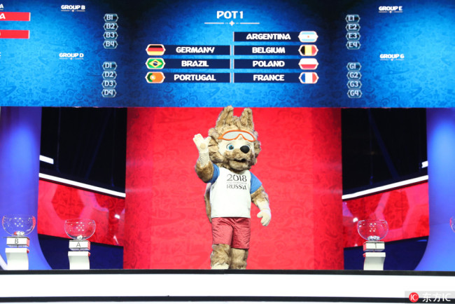 Wolf Zabivaka, the official mascot of the 2018 FIFA World Cup, at a rehearsal of the 2018 FIFA World Cup final draw at the State Kremlin Palace. [Photo: IC]