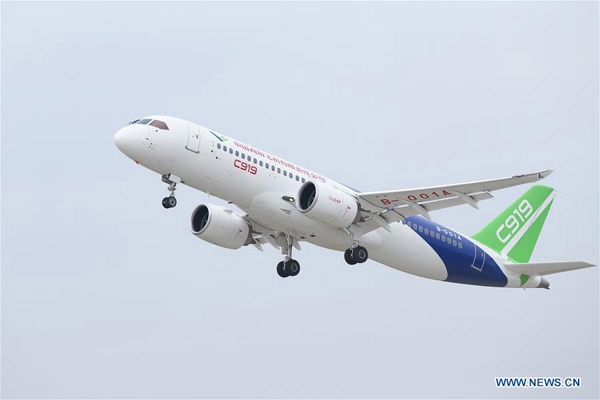 China's homegrown large passenger plane C919 takes off from Pudong International Airport in Shanghai, East China, Nov 10, 2017. [Photo: Xinhua]