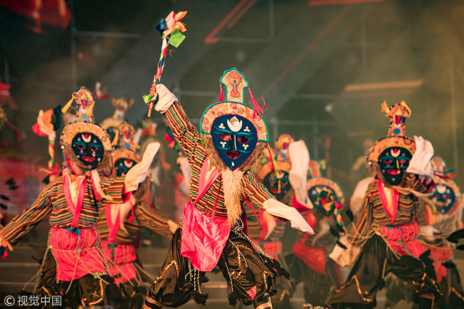 File photo of Tibetan opera [Photo: VCG]