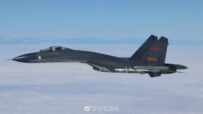 A Chinese air force formation conducts a regular patrol exercise that passes the Bashi Channel and Miyako Strait on Monday, December 11, 2017. [Photo: Official Weibo account of PLA Air Force]