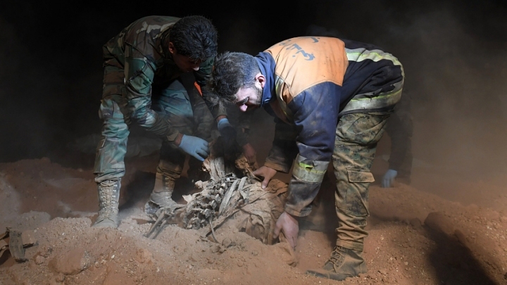 115 Bodies Unearthed From Mass Grave In Syria S Raqqa China Plus