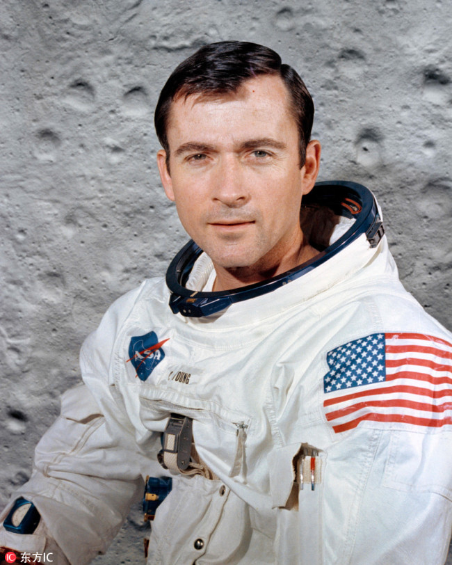 Official portrait of NASA Apollo 10 manned lunar orbital mission prime crew astronaut John Young during pre-launch training at the Kennedy Space Center April 3, 1969 in Merritt Island, Florida. John Watts Young was an American astronaut, naval officer and aviator, test pilot, and aeronautical engineer, who became the ninth person to walk on the Moon as Commander of the Apollo 16 mission in 1972. Born: September 24, 1930 Died: January 5, 2018. [File photo: IC]