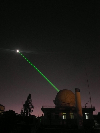 The applied astronomy group from the Yunnan Observatories accomplishes a successful Lunar Laser Ranging (LLR), with a 1.2-meter telescope laser ranging system, January 22, 2018. [Photo: Chinese Academy of Sciences]