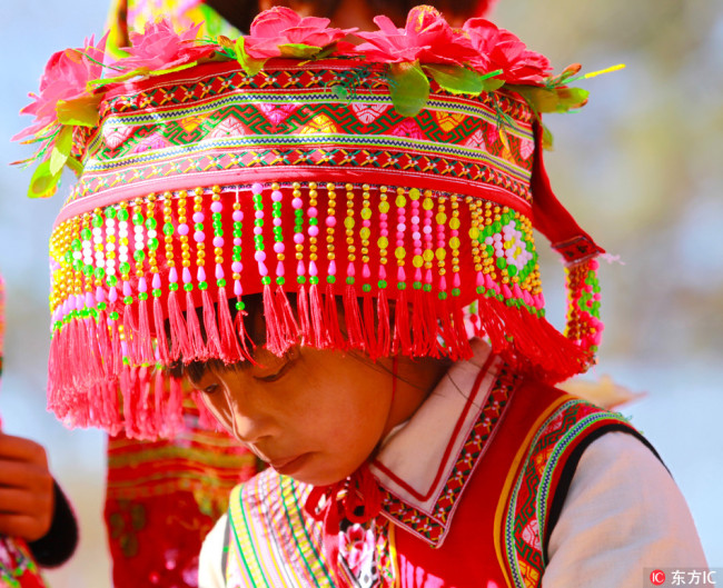 Lisu ethnic costumes.[photo: from dfic.cn]