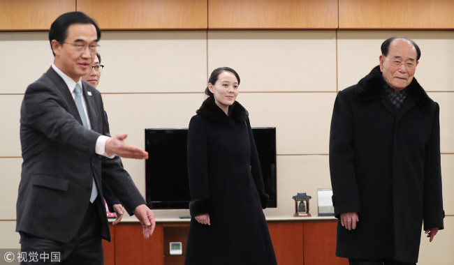 South Korean Unification Minister Cho Myoung-gyon welcomes a high-ranking delegation from the Democratic People's Republic of Korea (DPRK) at the Incheon International Airport in South Korea's western port city of Incheon on Friday, February 9, 2018. [Photo: Yonhap]
