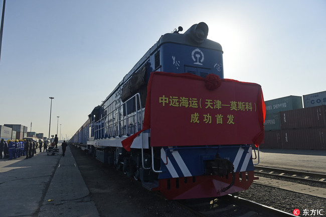 A freight train of China COSCO Shipping Co., Ltd. running from Tianjin to Moscow is pictured before departing from the Tianjin Port in Tianjin, China, 5 January 2018.[Photo: IC]