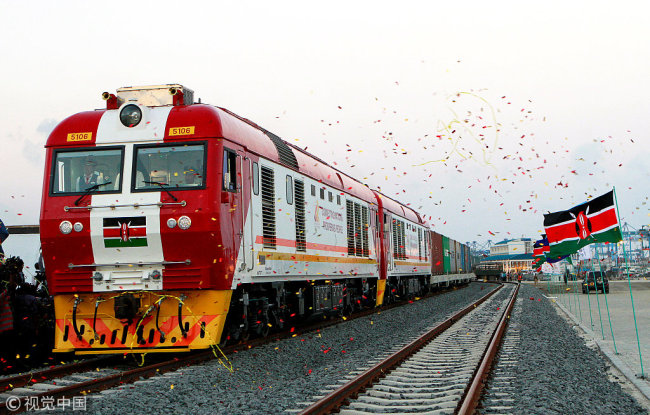 A cargo train is launched to operate on the Standard Gauge Railway (SGR) line constructed by the China Road and Bridge Corporation (CRBC) and financed by the Chinese government in Kenya's coastal city of Mombasa, May 30, 2017.[Photo: VCG]