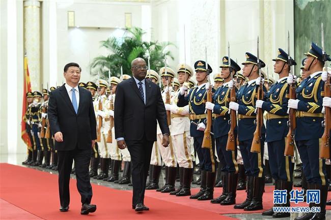 Chinese President Xi Jinping meets with Burkina Faso's president Roch Marc Christian Kabore in Beijing on Friday, August 31, 2018. [Photo: Xinhua]