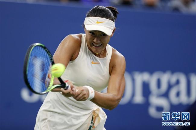 Chinese teenager Wang Xiyu defeated Clara Burel from France to win the first girls' singles title at a Grand Slam event for China at US Open on Sep. 9th, 2018. [Photo: Xinhua]