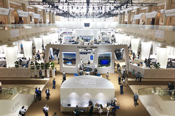 This photo shows a top view of hubs where delegates have sessions during the 12th Summer Davos. The photo is taken in Tianjin on September 18, 2018. [Photo: China Plus/Li Yi]