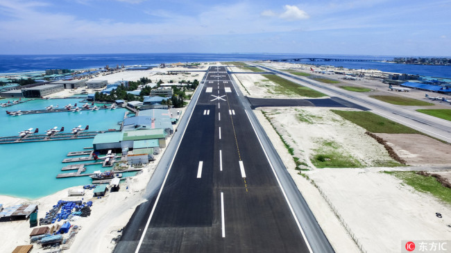 A view of the new runway built by China's Beijing Urban Construction Group at the Velana International Airport in Hulhule Island, Maldives, September 18.[Photo: IC]