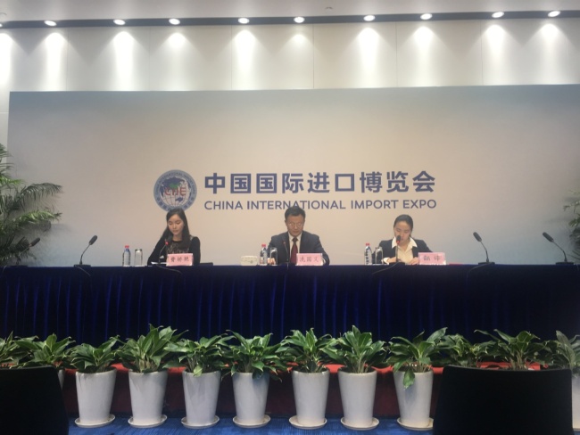 Service Trade Department of China's Ministry of Commerce holds a press conference on the sidelines of China International Import Expo in Shanghai on Tuesday Nov.6th 2018.[Photo: chinadaily.com.cn]