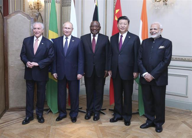 Chinese President Xi Jinping (2nd R), South African President Cyril Ramaphosa (3rd R), Brazilian President Michel Temer (1st L), Russian President Vladimir Putin (2nd L) and Indian Prime Minister Narendra Modi attend the informal meeting of the emerging economies' bloc BRICS in Buenos Aires, Argentina, Nov. 30, 2018. [Photo: Xinhua/Yao Dawei]