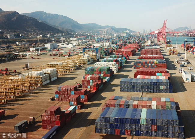A container terminal of Lianyungang Port, Jiangsu province. [File Photo: VCG]