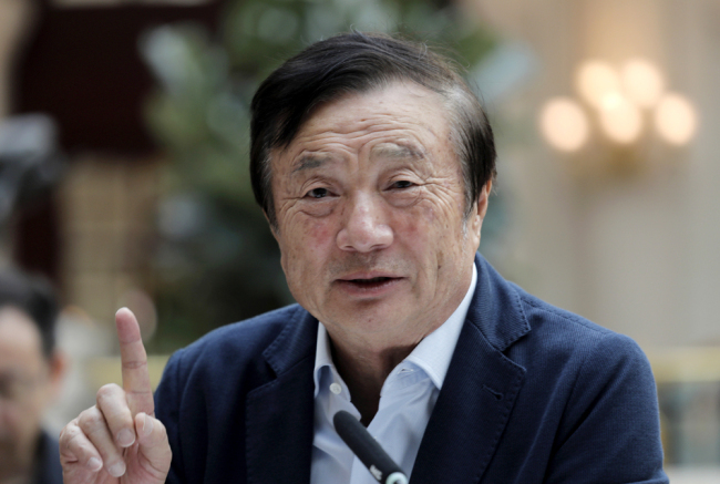Ren Zhengfei, founder of Huawei, gestures during a round table meeting with the media in Shenzhen city, south China's Guangdong province, Jan. 15, 2019. [Photo: IC]