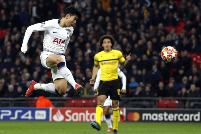 Tottenham midfielder Son Heung-min scores the opening goal during the Champions League round of 16, first leg, soccer match between Tottenham Hotspur and Borussia Dortmund at Wembley stadium in London, Wednesday, Feb. 13, 2019. [Photo: AP]