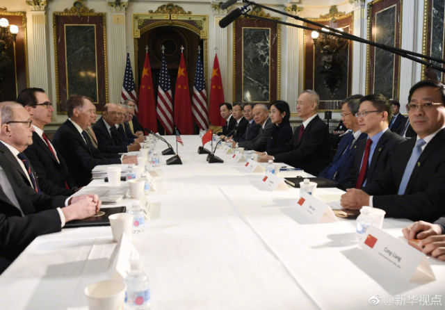 Chinese Vice Premier Liu He (Center Right), U.S. Trade Representative Robert Lighthizer (Center Left) and Treasury Secretary Steven Mnuchin co-chair the seventh round of China-U.S. trade talks at the White House Eisenhower Executive Office Building in Washington on Thursday, February 21, 2019. [Photo: Xinhua]