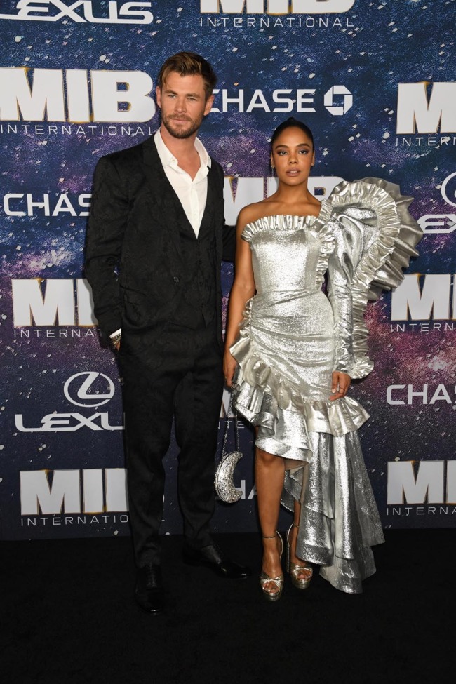 Chris Hemsworth and Tessa Thompson arrive at the MIB, Men In Black: International World Premiere, held in New York City on Tuesday, June 11, 2019. [Photo: IC]