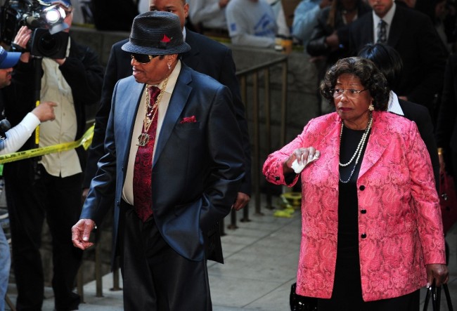 Michael Jackson's parents Joe (L) and Katherine (R) arrive for the announcement of the verdict in the trial of their son's doctor in Los Angeles on November 7, 2011 in southern California. Michael Jackson's doctor Conrad Murray was found guilty of involuntary manslaughter over the King of Pop's 2009 death, the court clerk said. There was a brief cry in the courtroom, and cheers outside, but Murray himself gave no reaction when the long-awaited verdict was announced after a six-week trial in Los Angeles. [Photo: AFP/ Frederic J. BROWN]