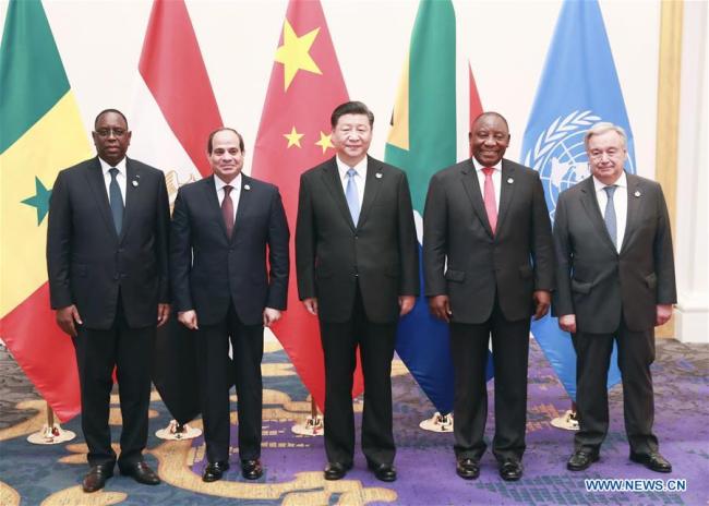 Chinese President Xi Jinping poses a group photo with South African President Cyril Ramaphosa, Egyptian President Abdel-Fattah al-Sisi, Senegalese President Macky Sall and UN Secretary-General Antonio Guterres in Osaka, Japan, June 28, 2019. [Photo: Xinhua/Pang Xinglei]