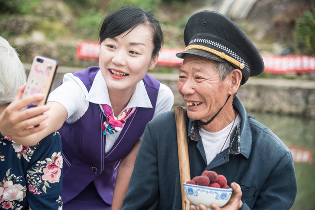 Livestreaming helps sell produce in rural China - China Plus