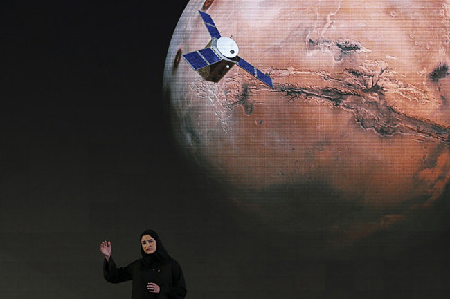 Sarah Amiri, Deputy Project Manager of a planned United Arab Emirates Mars mission talks about the project named "Hope" which is scheduled to be launched in 2020, during a ceremony in Dubai, UAE, Wednesday, May 6, 2015. [Photo: IC]