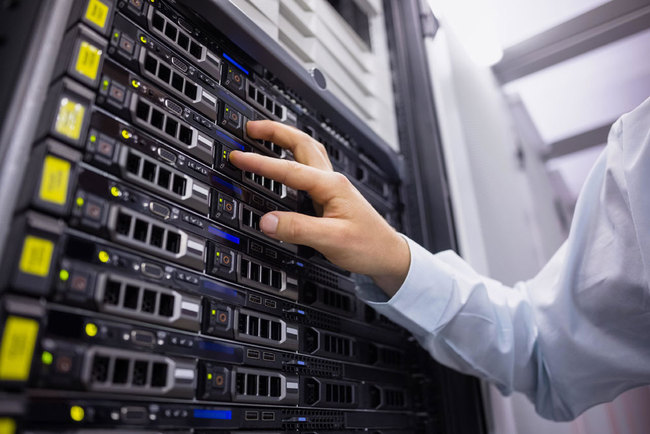 A person works in a data center. [File photo: IC]