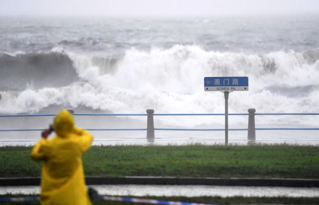The coastal city of Qingdao in Shandong Province issues a red alert for heavy rain due to the powerful typhoon Lekima will make a second landing along the coastline in Shandong late Sunday, August 11, 2019. [Photo: IC]