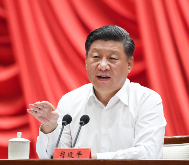President Xi Jinping, also general secretary of the Communist Party of China (CPC) Central Committee and chairman of the Central Military Commission, speaks at the opening ceremony of a training program for young and middle-aged officials at the Party School of CPC Central Committee. [Photo: Xinhua]