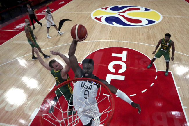 United States' Jaylen Brown prepares to dunk during a match against Brazil for the FIBA Basketball World Cup at the Shenzhen Bay Sports Center in Shenzhen on Monday, Sept. 9, 2019. [Photo: IC]