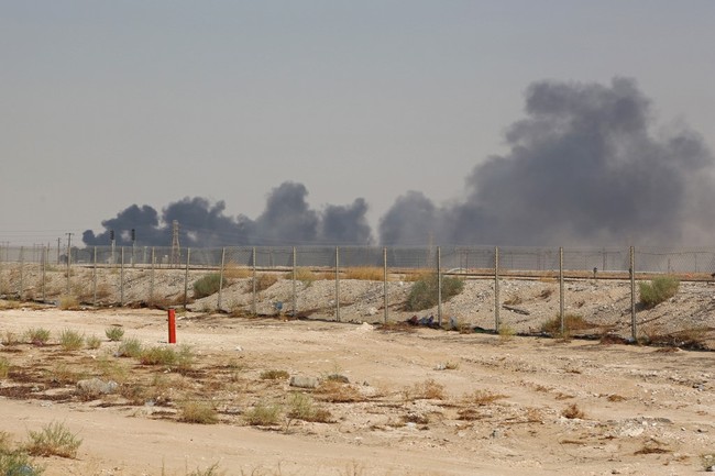 Smoke billows from an Aramco oil facility in Abqaiq about 60km southwest of Dhahran in Saudi Arabia's eastern province on September 14, 2019. [Photo: AFP]