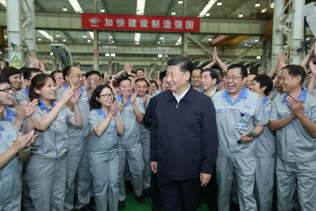 Xi Jinping, general secretary of the Communist Party of China Central Committee, inspects a manufacturing company in Zhengzhou, Henan Province on Tuesday, September 17, 2019. [Photo: Xinhua]