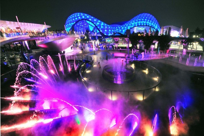 A nighttime view of Shanghai Disneyland in August 2019. [Photo: VCG]