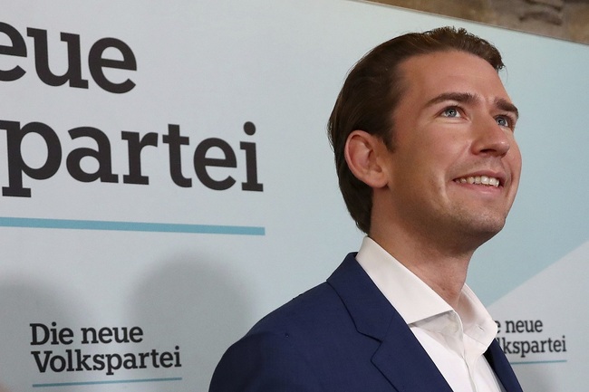 Former Austrian chancellor and top candidate of the Austrian People's Party, OEVP, Sebastian Kurz arrives for a closing rally ahead of federal elections in Vienna, Austria, Saturday, Sept. 28, 2019. [Photo: IC/AP/Matthias Schrader]