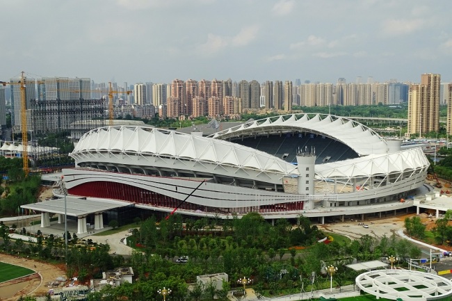 A view of the Wuhan Sports Center stadium under renovation in preparation for the upcoming 7th CISM Military World Games in Wuhan city, central China's Hubei province, May 26, 2019. [File Photo: IC]