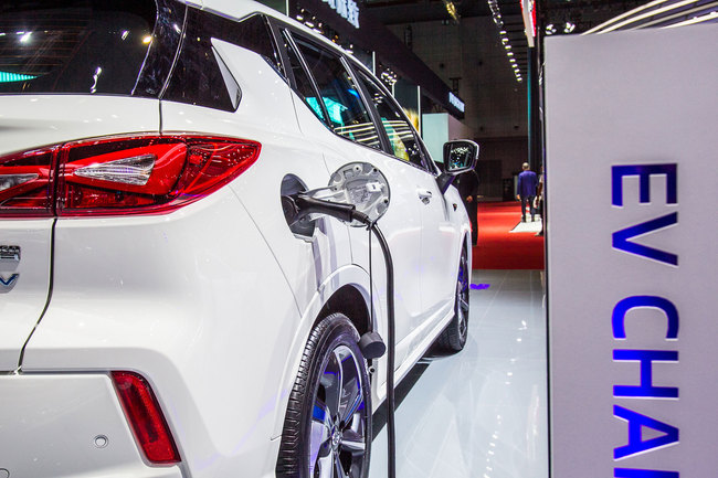 An electric car is charging at the Shanghai International Autoshow on April 19, 2019. [Photo: VCG]