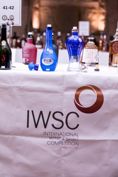 中国品牌荣获第48届伦敦国际葡萄酒与烈酒大赛（IWSC）烈酒类金奖