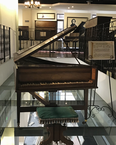艺术的高地 音乐的殿堂 ——专访重庆黄桷坪钢琴博物馆的馆长叶浩